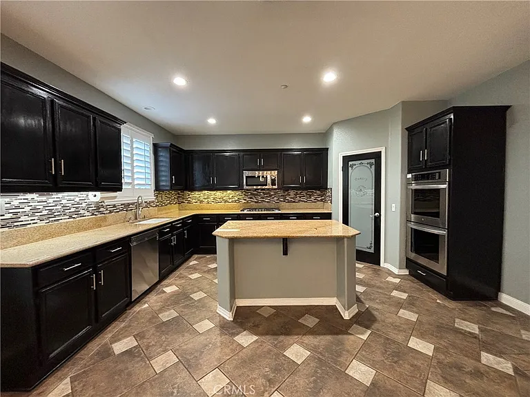 7459 Tuolumne Ln — Photo 10