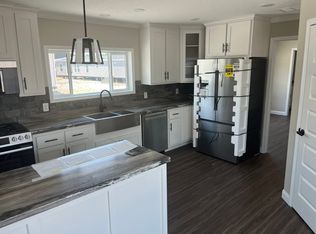 104 Waccamaw Ln, Central, SC 29630