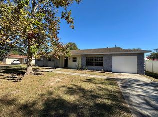 1405 Gertrude Dr, Brandon, FL 33511