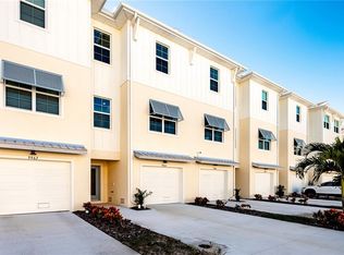 9964 Key Haven Rd, Seminole, FL 33777