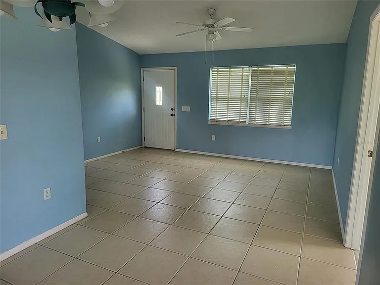 12165 Gulfstream Blvd — Photo 7