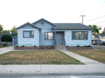 241 2nd St W, Powell, WY, 82435