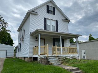 103 E Church St, Champaign, IL 61820