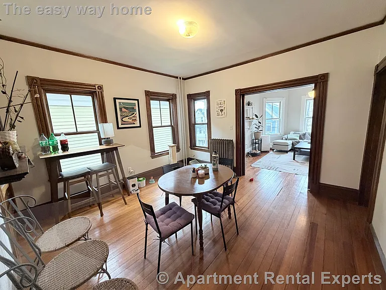 15 Linden Ave #2 — Photo 5