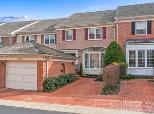 5908 Maplewood Park Pl, Bethesda, MD 20814