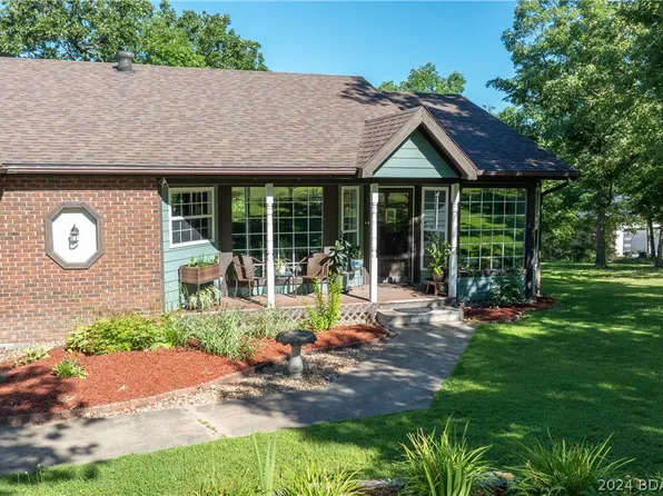 3053 State Road Aa, Roach, MO 65787