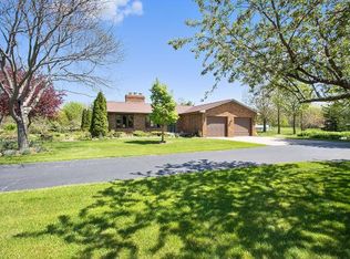 3417 Hickory Ridge Dr, De Pere, WI 54115