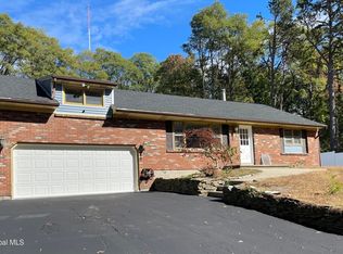 1324 Kings Rd, Schenectady, NY 12303