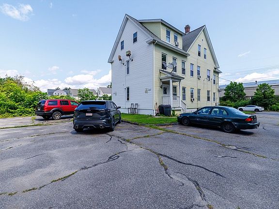 4th image of 17 Rockdale St