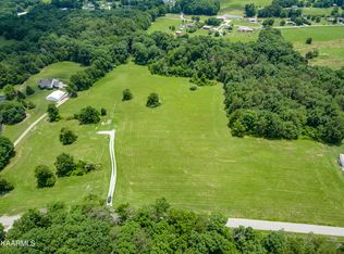 York Rd, Crossville, TN 38555