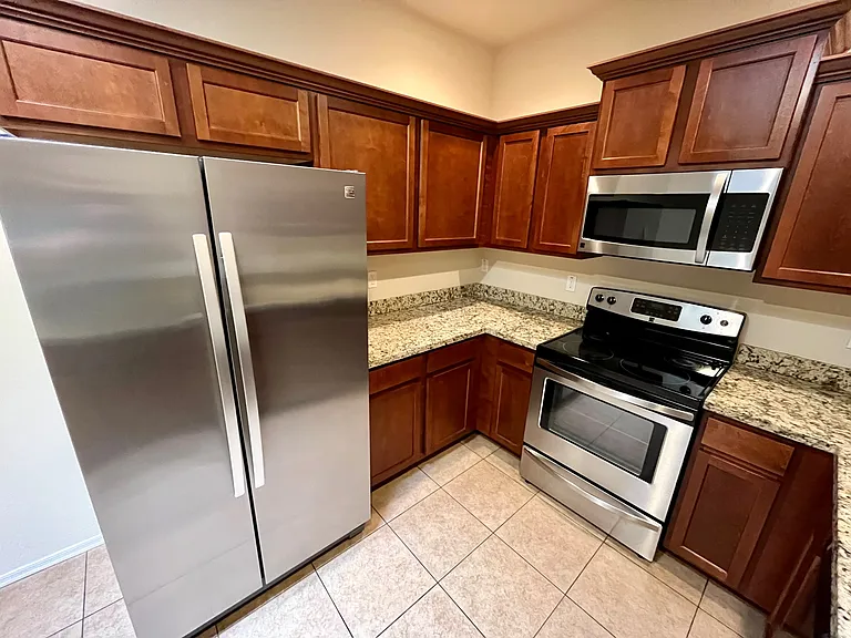 8940 W Olive Ave #169 — Photo 7