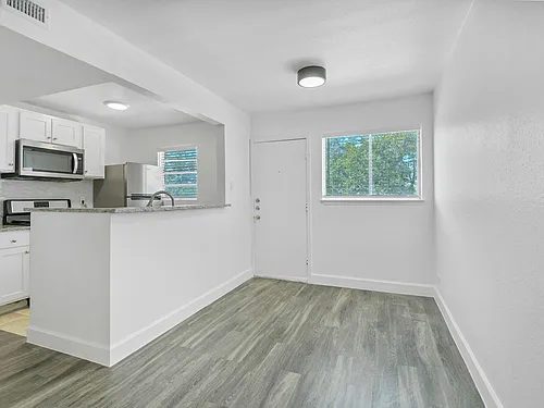 Floor plan 206