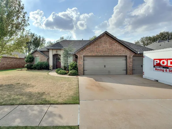 2113 Sycamore Creek Ave, Yukon, OK 73099