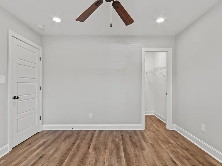 Lucas Ferry Townhomes — Photo 17