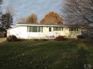 109 Centennial Dr, Mediapolis, IA 52637