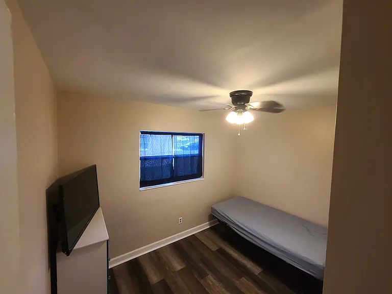 Hall bedroom