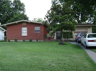 210 Gilbert Ln, San Antonio, TX 78213