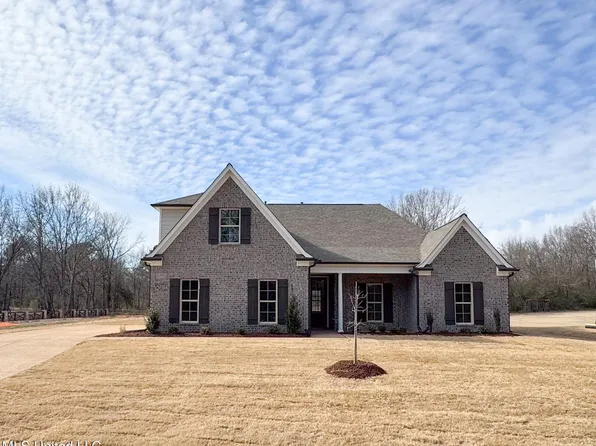 969 Lucas Ln, Hernando, MS 38632