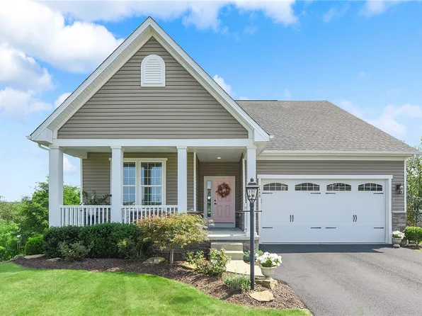1448 Deer Creek Crossing Dr, Canonsburg, PA 15317