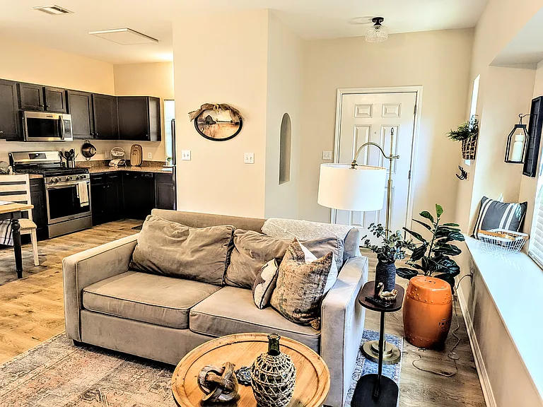 Fort Griffin Dr — Photo 8
