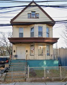 89 Armstrong Ave, Jersey City, NJ, 07305