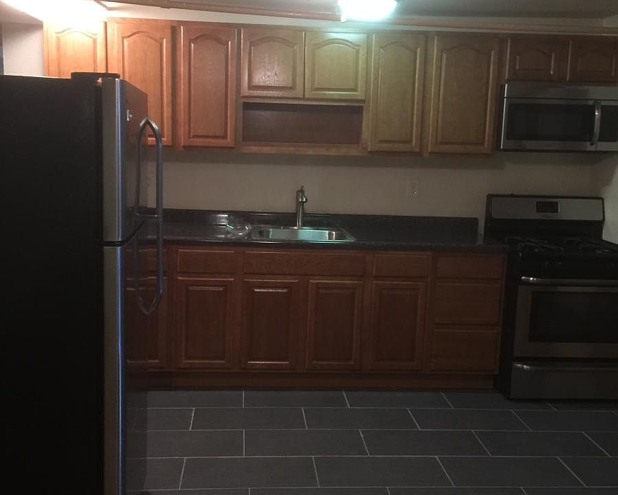 1st image of 57 Chestnut St APT Bb1