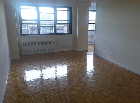 2nd image of 2040 Bruckner Blvd APT 11M