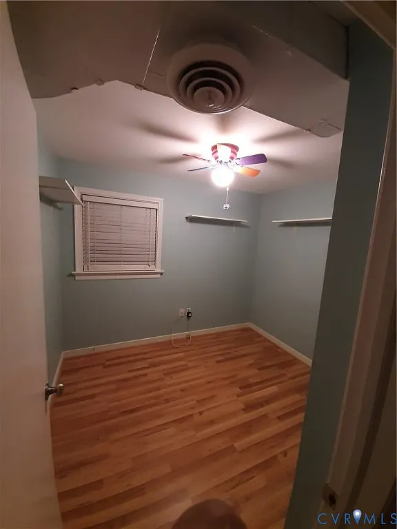 4 bed, 2.5 bath, 2442 sqft, $2,500 — Photo 2
