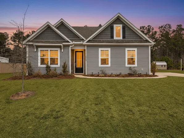 1062 Wading Point Blvd, Huger, SC 29450