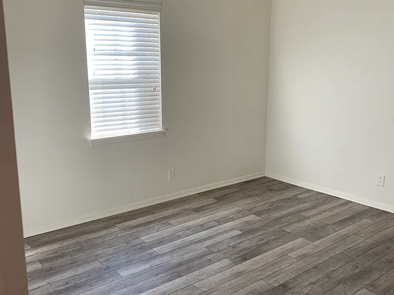 2107 Quail Run #A — Photo 26