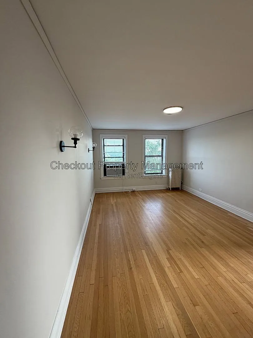 1 bed, 1.0 bath, 800 sqft, $995 — Photo 4