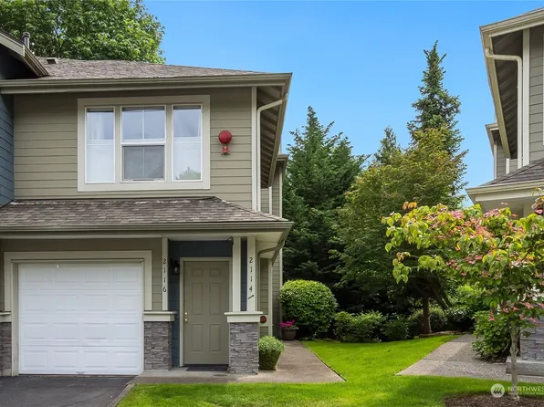 2116 Newport Way NW #8-5, Issaquah, WA 98027