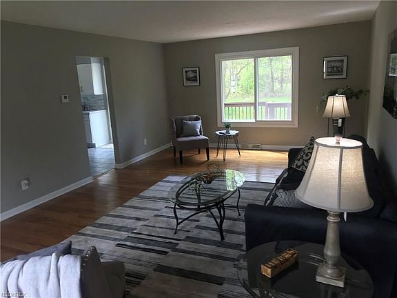 4th image of 26935 Adele Ln