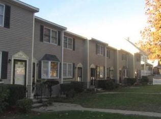 5261 Washington St, West Roxbury, MA 02132