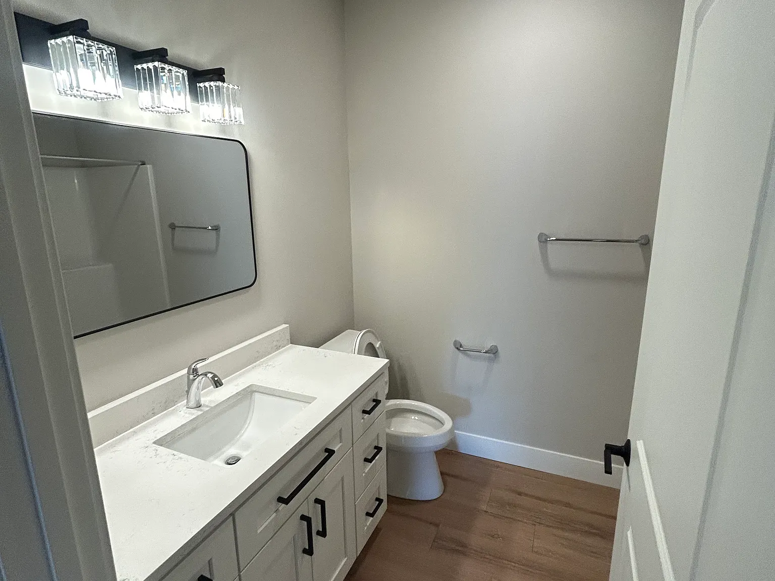 2 bed, 2.5 bath, 1061 sqft, $2,499 — Photo 4