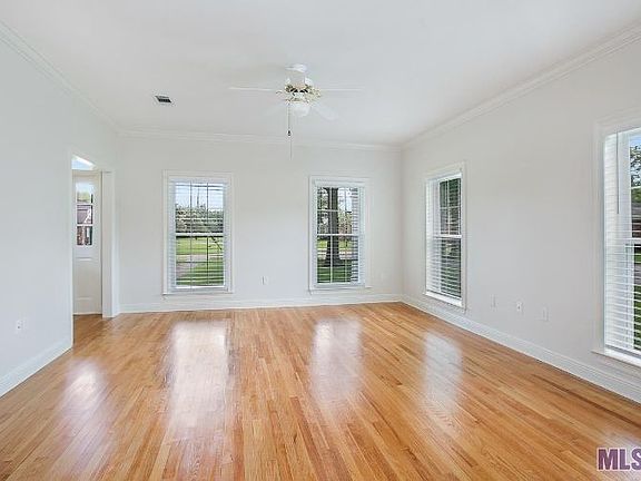 5th image of 14370 Parkmeadow Dr