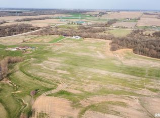 3460 Broadway Rd, Pekin, IL 61554