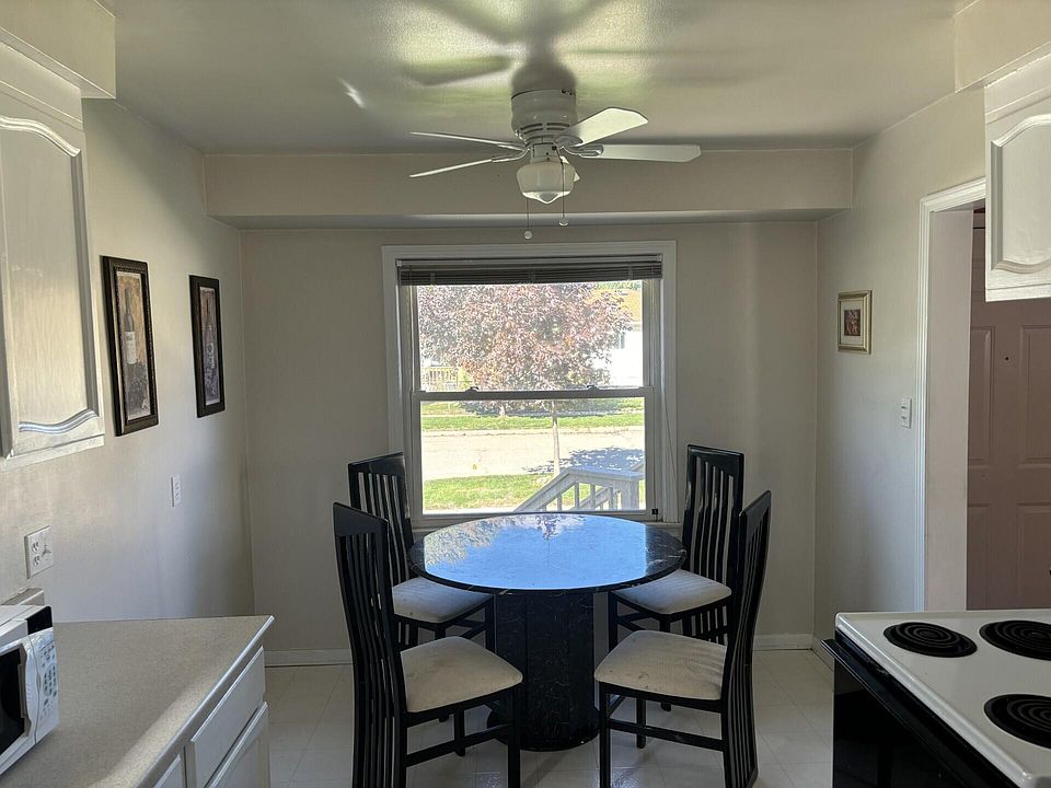 411 Leroy Ave, photo 6