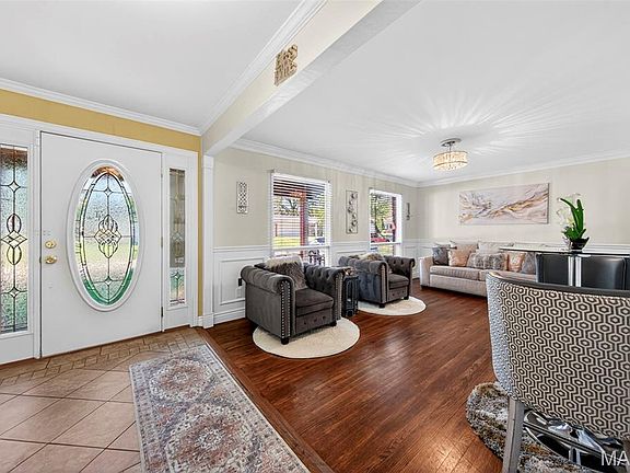 5th image of 3655 Stonehaven Dr