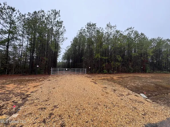 1170 Old Liberty Rd, McComb, MS 39648