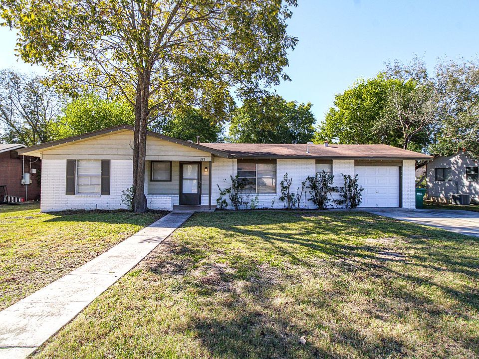 1st image of 223 Balboa Dr