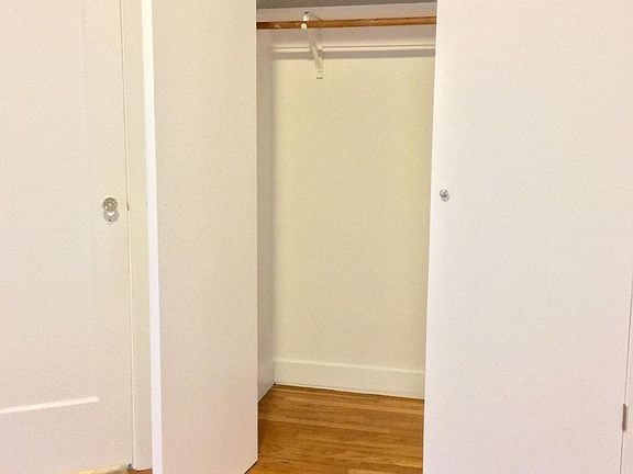 5th image of 845 Hyde St APT 15