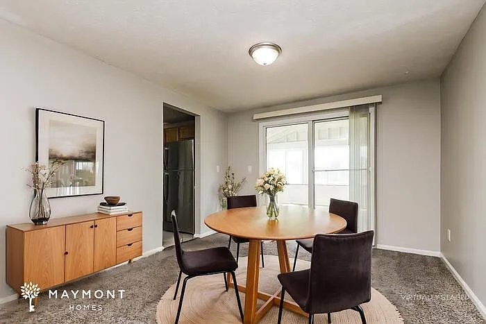 6477 Burkwood Dr — Photo 8