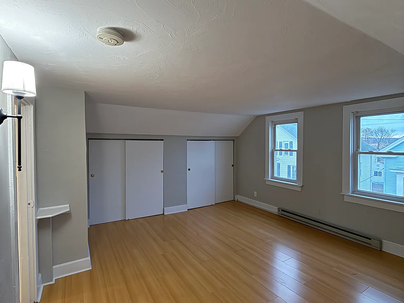 2 bed, 800 sqft, $1,750 — Photo 2