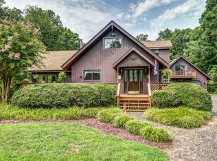 172 Poplar Rd, Lancaster, VA 22503