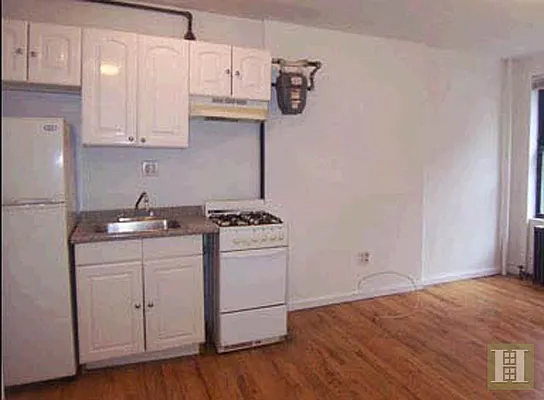 Rented by Halstead Real Estate | media 14
