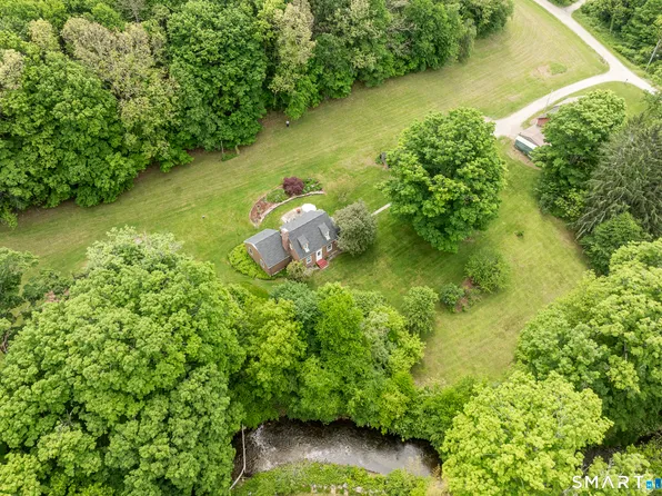 3 Edsands Farm Lane, New Milford, CT 06776