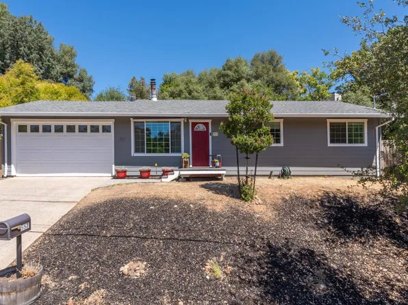 557 Fairview Dr, Placerville, CA 95667