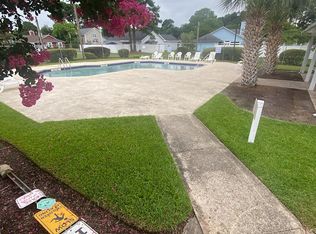 9634 Kings Grant Dr, Murrells Inlet, SC 29576