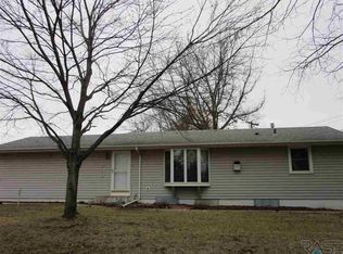 1600 S Coates Rd, Sioux Falls, SD 57105